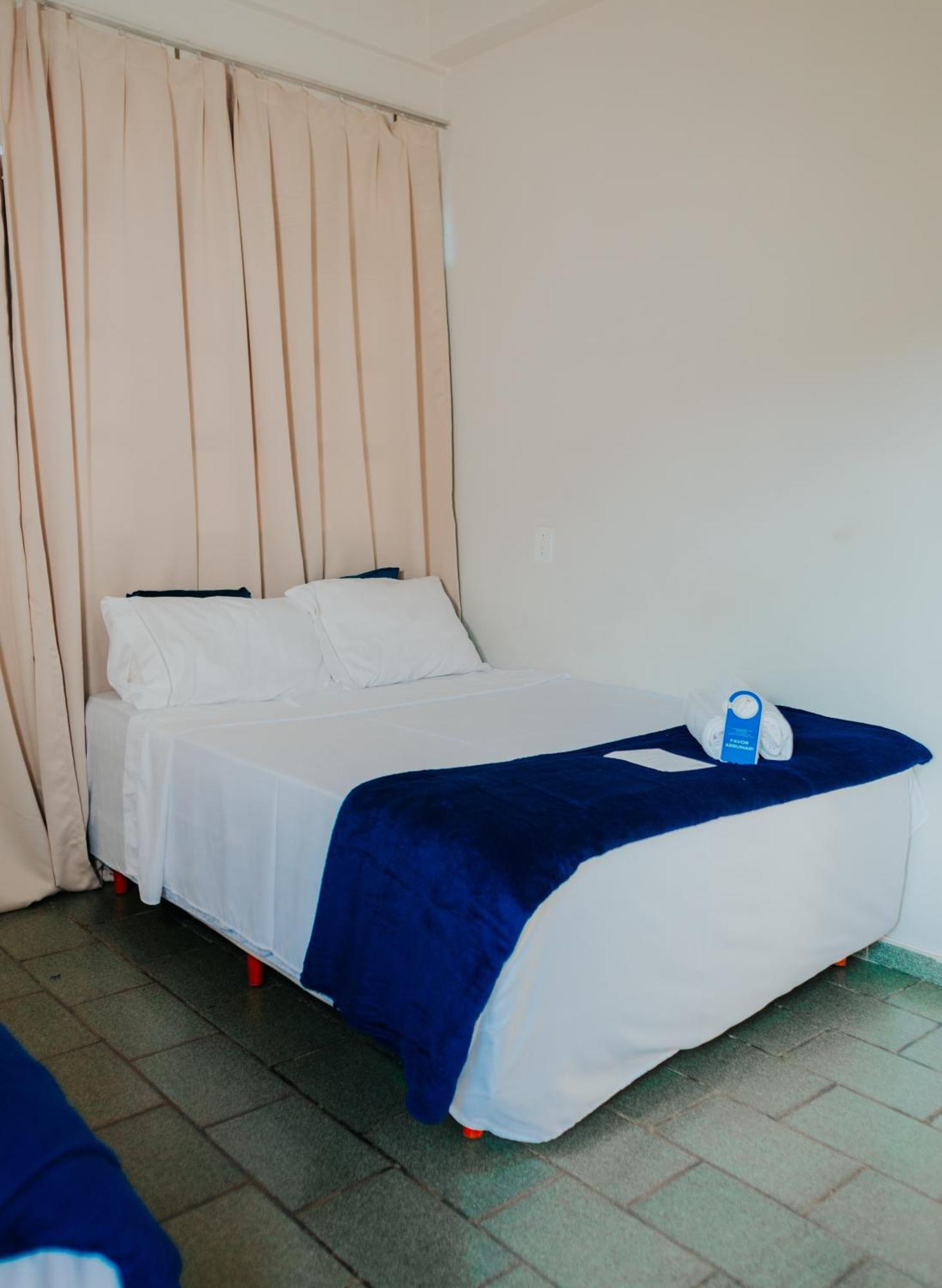 Hotel Santa Terezinha Alfredo Chaves Exterior foto